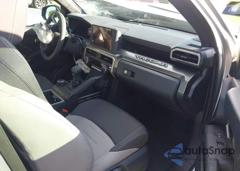 2025 Toyota Tacoma Trd Sport z USA, uszkodzony, nr VIN 3TMLB5JN0SM206191